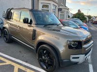 LAND ROVER DEFENDER 110