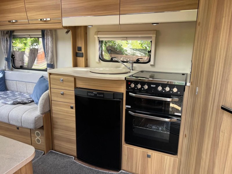 ELDDIS AVANTE 462